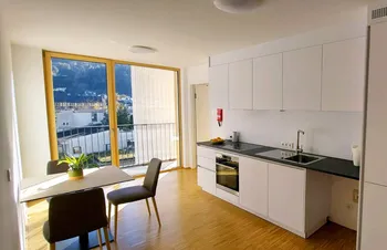Küche mit Balkon, Betreute Wohngemeinschaft Volders